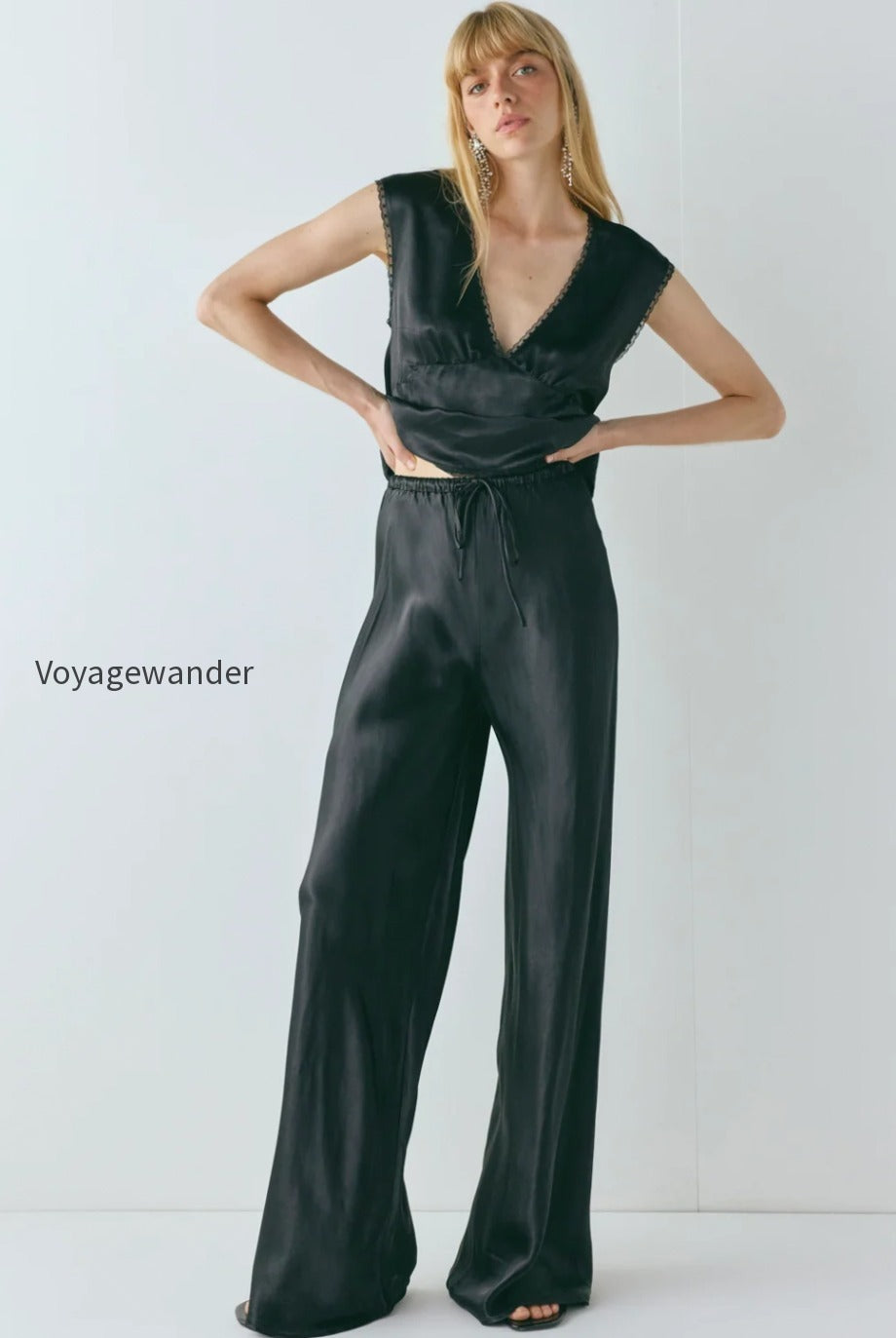 rae-satin-pants-black