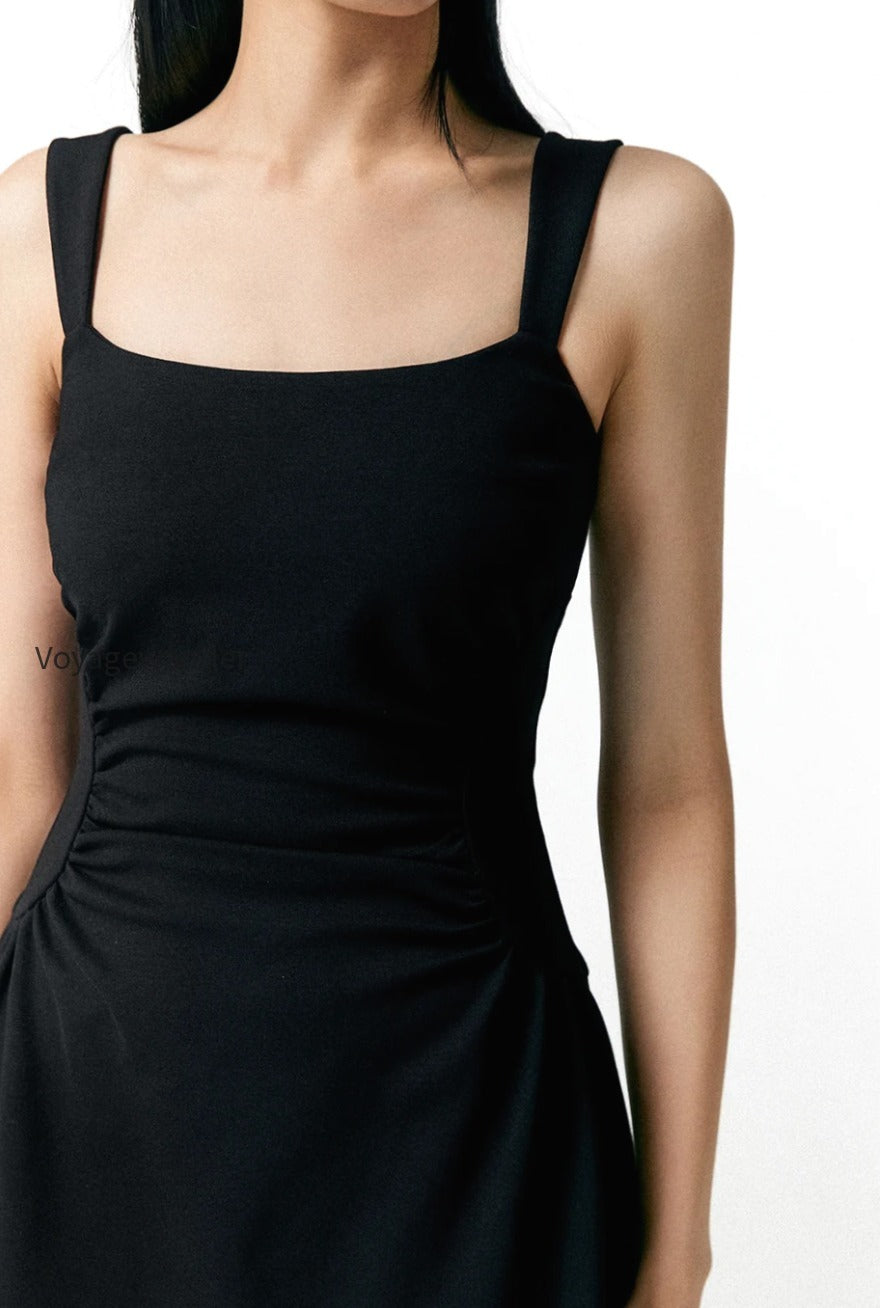 square-neck-midi-dress-with-pleated-waist